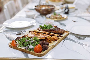 Mets et vin : Comment s'accorder aux Grillades ? - Viande rouge ou Vegan